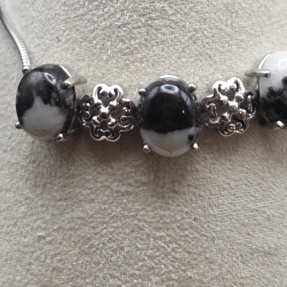 Adjustable Black and White Sterling Silver Bracelet - Picture 3 of 5